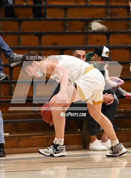 Thumbnail 1 in Mullen @ Arapahoe photogallery.