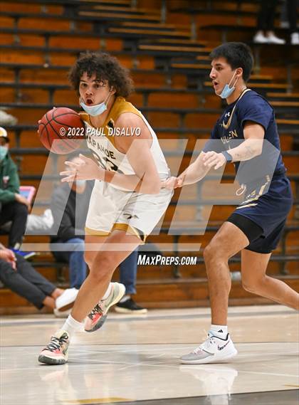 Thumbnail 2 in Mullen @ Arapahoe photogallery.