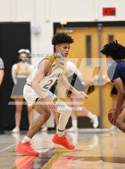 Thumbnail 2 in Mullen @ Arapahoe photogallery.