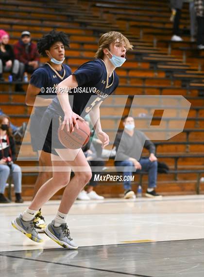 Thumbnail 1 in Mullen @ Arapahoe photogallery.