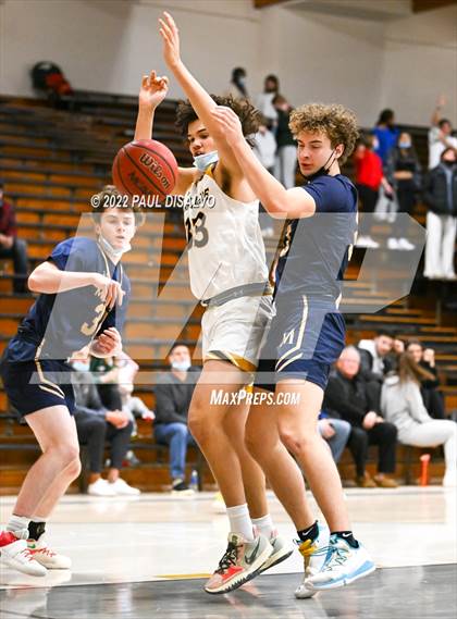 Thumbnail 3 in Mullen @ Arapahoe photogallery.