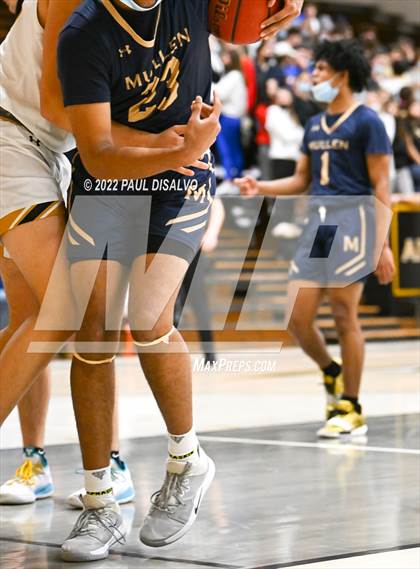 Thumbnail 2 in Mullen @ Arapahoe photogallery.