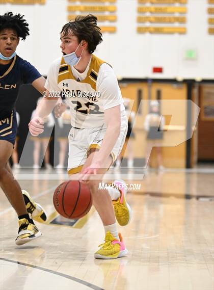 Thumbnail 2 in Mullen @ Arapahoe photogallery.