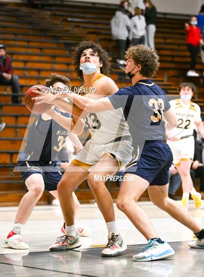 Thumbnail 3 in Mullen @ Arapahoe photogallery.