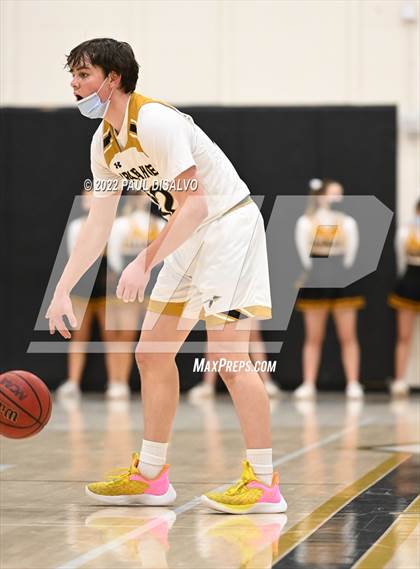 Thumbnail 2 in Mullen @ Arapahoe photogallery.