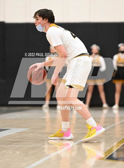 Thumbnail 3 in Mullen @ Arapahoe photogallery.