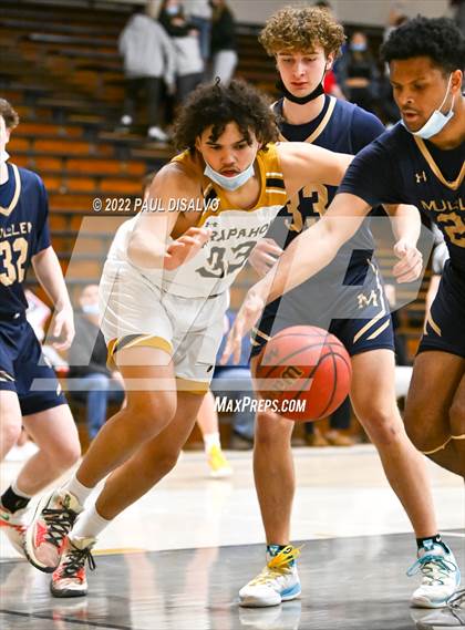 Thumbnail 3 in Mullen @ Arapahoe photogallery.