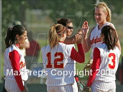 Thumbnail 2 in Oakdale vs Vanden (D3 Section Final) photogallery.