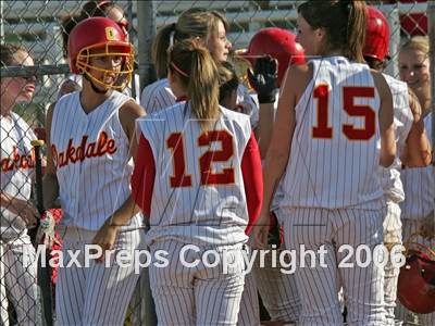 Thumbnail 1 in Oakdale vs Vanden (D3 Section Final) photogallery.