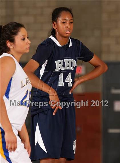Thumbnail 1 in Avalon vs. Rolling Hills Prep (CIF SS D5A Final) photogallery.