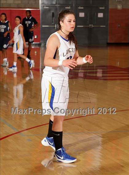 Thumbnail 2 in Avalon vs. Rolling Hills Prep (CIF SS D5A Final) photogallery.