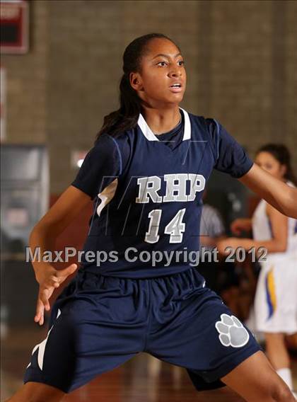 Thumbnail 1 in Avalon vs. Rolling Hills Prep (CIF SS D5A Final) photogallery.