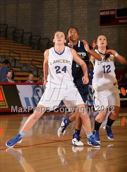Thumbnail 3 in Avalon vs. Rolling Hills Prep (CIF SS D5A Final) photogallery.