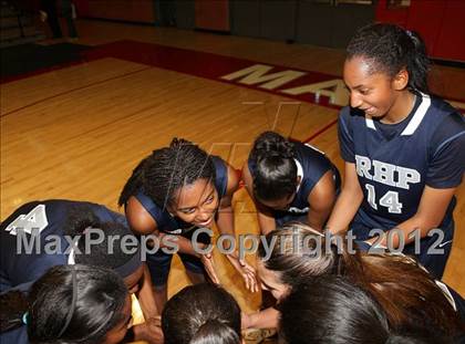 Thumbnail 3 in Avalon vs. Rolling Hills Prep (CIF SS D5A Final) photogallery.
