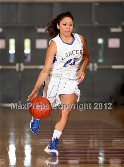 Thumbnail 3 in Avalon vs. Rolling Hills Prep (CIF SS D5A Final) photogallery.