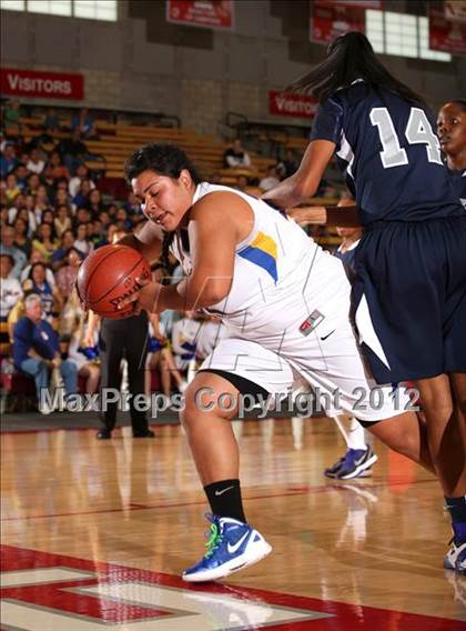 Thumbnail 2 in Avalon vs. Rolling Hills Prep (CIF SS D5A Final) photogallery.