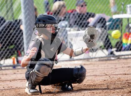 Thumbnail 3 in Farmington @ Syracuse photogallery.