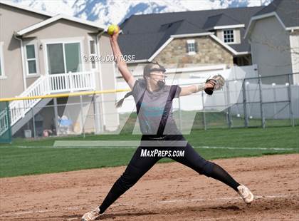 Thumbnail 2 in Farmington @ Syracuse photogallery.