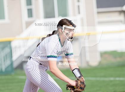 Thumbnail 1 in Farmington @ Syracuse photogallery.