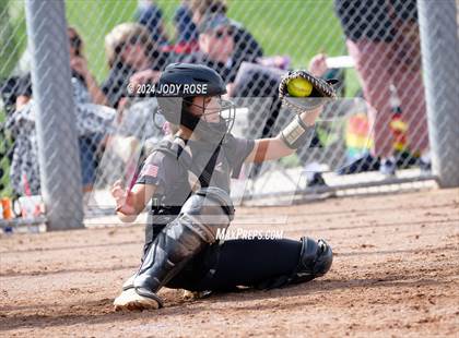 Thumbnail 3 in Farmington @ Syracuse photogallery.