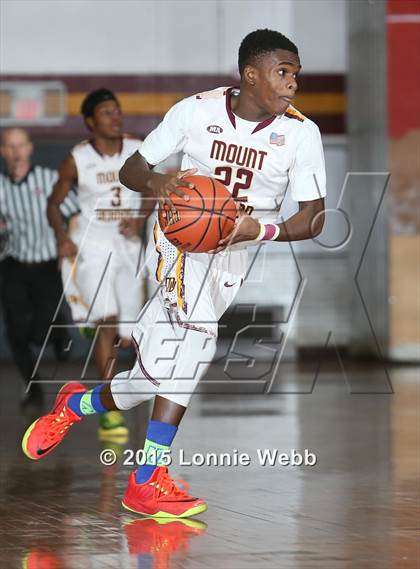 Thumbnail 2 in St. Anthony vs Mt. Vernon (Mt. Vernon Tournament) photogallery.
