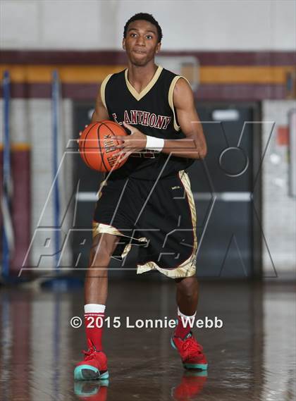 Thumbnail 2 in St. Anthony vs Mt. Vernon (Mt. Vernon Tournament) photogallery.