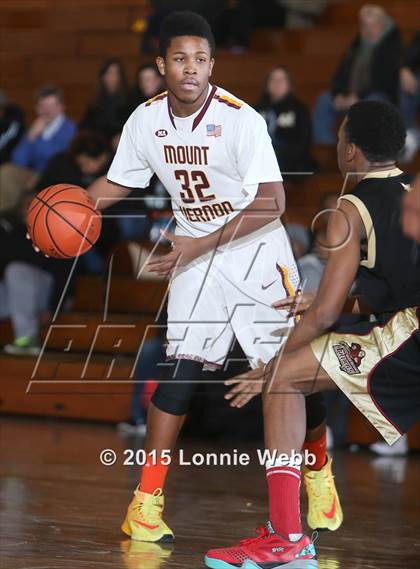 Thumbnail 2 in St. Anthony vs Mt. Vernon (Mt. Vernon Tournament) photogallery.