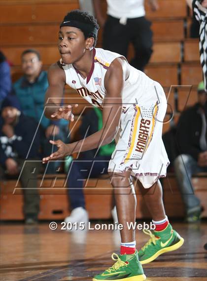 Thumbnail 1 in St. Anthony vs Mt. Vernon (Mt. Vernon Tournament) photogallery.