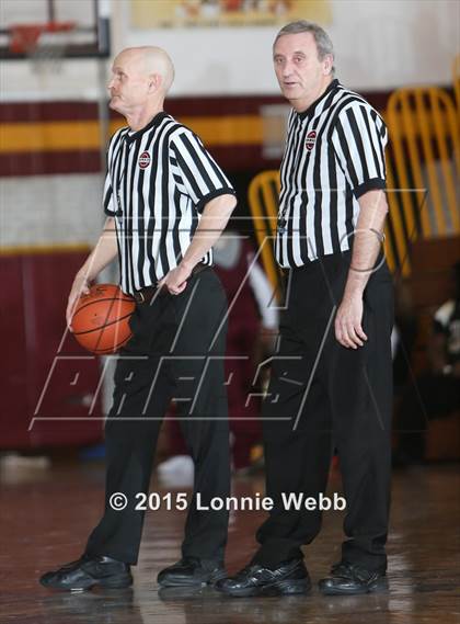 Thumbnail 3 in St. Anthony vs Mt. Vernon (Mt. Vernon Tournament) photogallery.