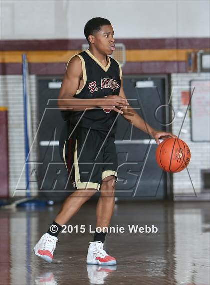 Thumbnail 2 in St. Anthony vs Mt. Vernon (Mt. Vernon Tournament) photogallery.