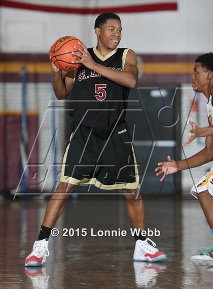 Thumbnail 2 in St. Anthony vs Mt. Vernon (Mt. Vernon Tournament) photogallery.