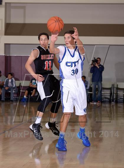 Thumbnail 1 in Cathedral City vs. Buckley (MaxPreps Holiday Classic) photogallery.