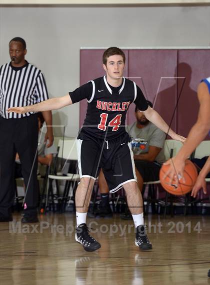 Thumbnail 3 in Cathedral City vs. Buckley (MaxPreps Holiday Classic) photogallery.