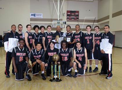 Thumbnail 1 in Cathedral City vs. Buckley (MaxPreps Holiday Classic) photogallery.