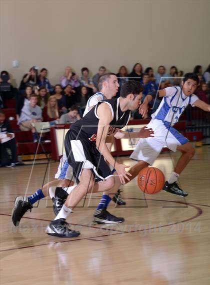 Thumbnail 1 in Cathedral City vs. Buckley (MaxPreps Holiday Classic) photogallery.