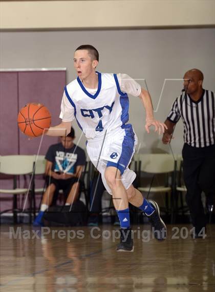 Thumbnail 1 in Cathedral City vs. Buckley (MaxPreps Holiday Classic) photogallery.