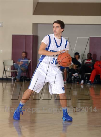 Thumbnail 2 in Cathedral City vs. Buckley (MaxPreps Holiday Classic) photogallery.