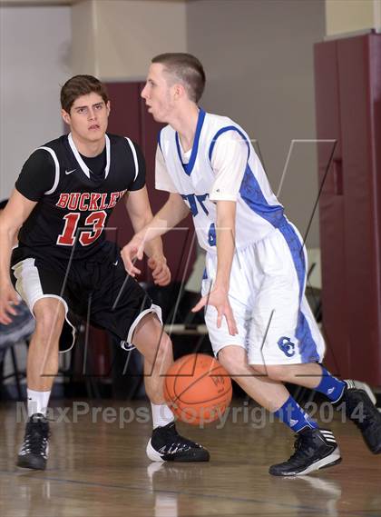 Thumbnail 3 in Cathedral City vs. Buckley (MaxPreps Holiday Classic) photogallery.