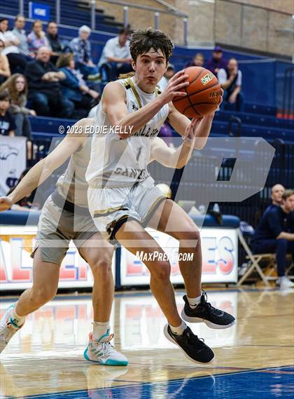Thumbnail 2 in Amarillo vs. Highland Park (In-N-Out Tournament) photogallery.