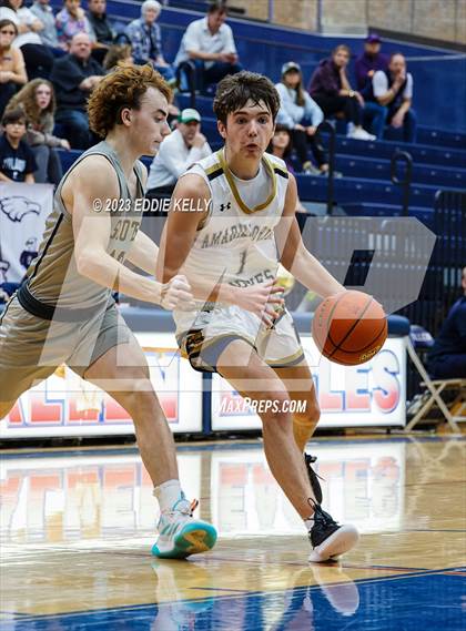 Thumbnail 3 in Amarillo vs. Highland Park (In-N-Out Tournament) photogallery.