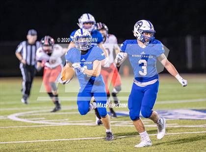 Thumbnail 2 in East Central @ Indianapolis Bishop Chatard photogallery.