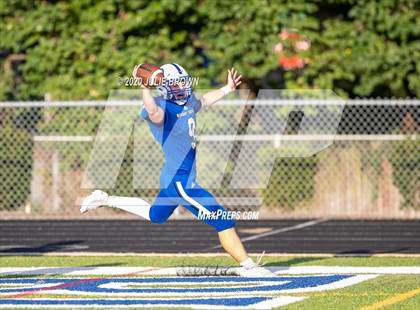 Thumbnail 3 in East Central @ Indianapolis Bishop Chatard photogallery.