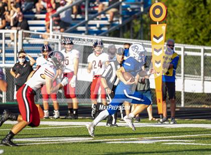 Thumbnail 3 in East Central @ Indianapolis Bishop Chatard photogallery.