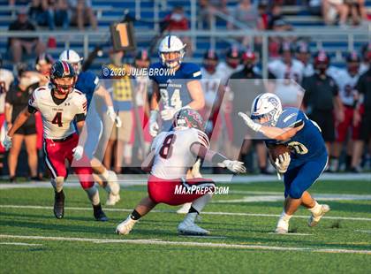 Thumbnail 1 in East Central @ Indianapolis Bishop Chatard photogallery.