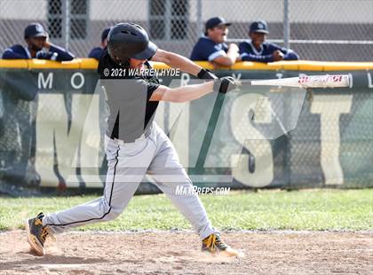 Thumbnail 3 in Burbank @ Monterey Trail photogallery.