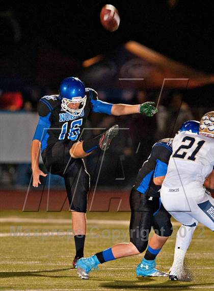Thumbnail 2 in Vista Murrieta vs. Norco (CIF SS Playoffs) photogallery.