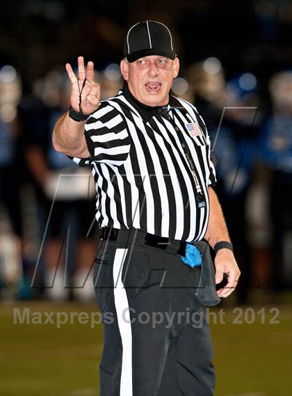 Thumbnail 2 in Vista Murrieta vs. Norco (CIF SS Playoffs) photogallery.