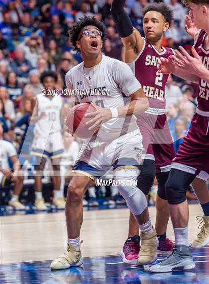 Thumbnail 3 in Sacred Heart vs. Notre Dame Catholic (CIAC D1 Final) photogallery.