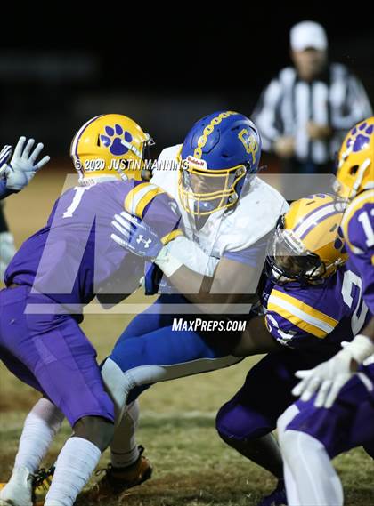 Thumbnail 2 in Gosnell vs. Dumas (AAA 4A 2nd Round Playoff) photogallery.