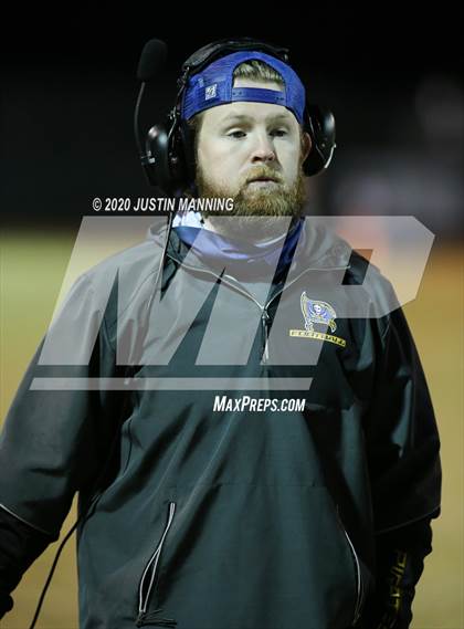 Thumbnail 2 in Gosnell vs. Dumas (AAA 4A 2nd Round Playoff) photogallery.